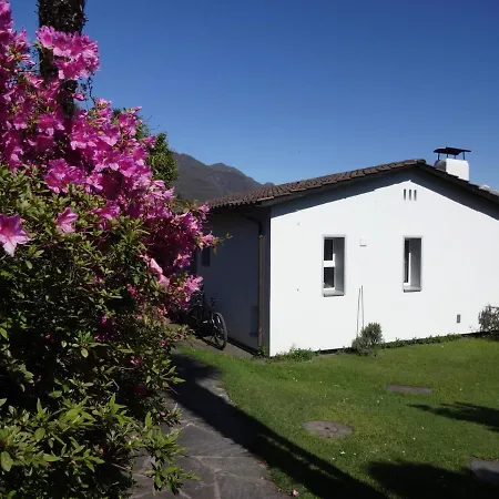 Residenza Paradiso Di Vacanze Lägenhetshotell Minusio