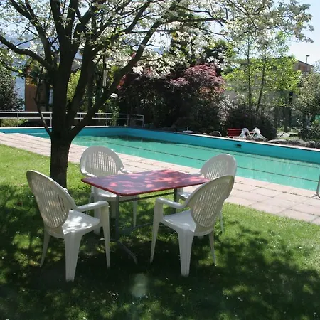 Residenza Paradiso Di Vacanze Lägenhetshotell Minusio