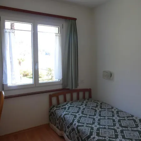 Residenza Paradiso Di Vacanze Lägenhetshotell Minusio